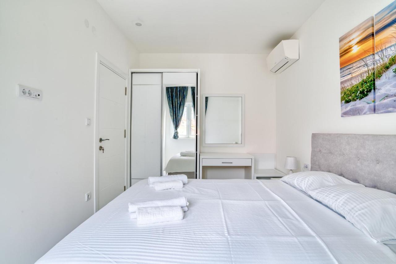 The Golden Luxury Apartments Котор Экстерьер фото